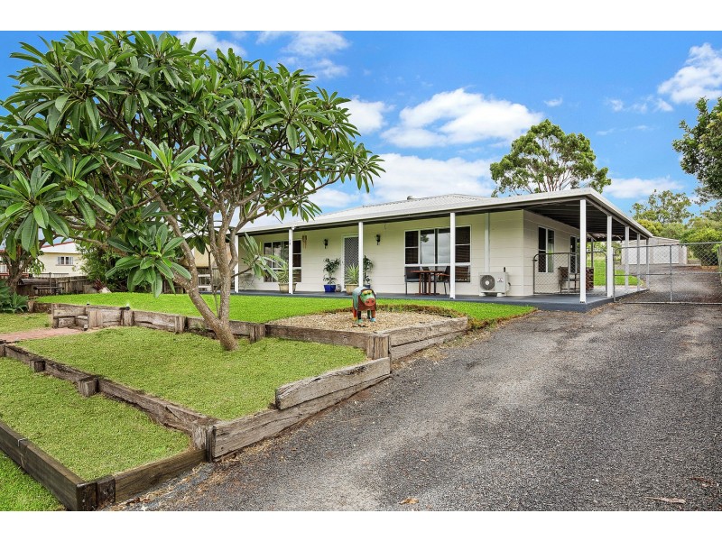 13 Odassa Street, Goombungee QLD 4354