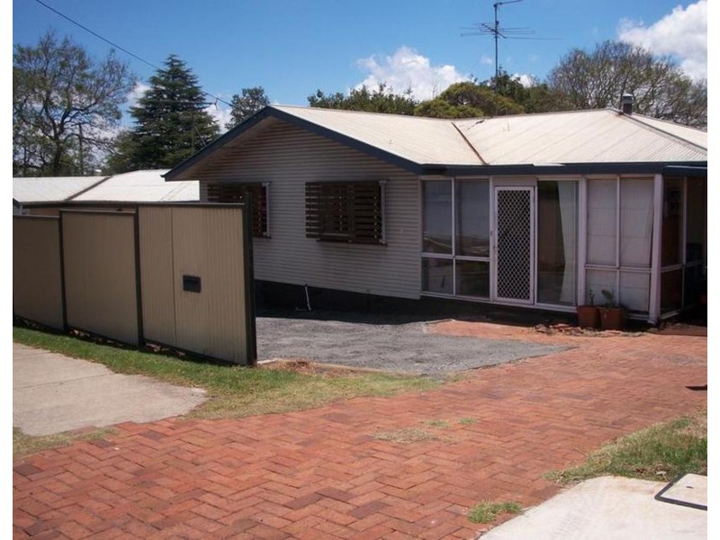 19 Cohoe Street, East Toowoomba QLD 4350