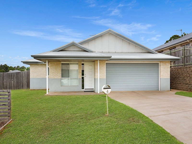 4 Latham Court, Wilsonton QLD 4350