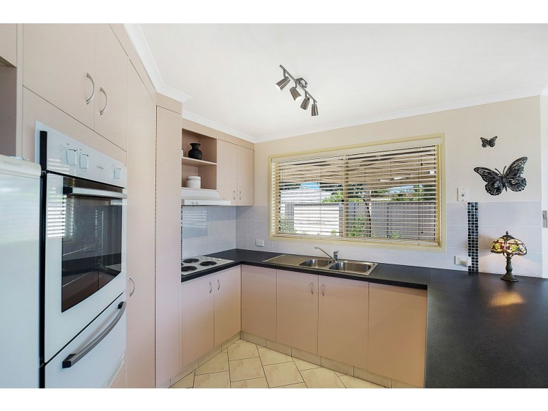 140 Hursley Road, Glenvale QLD 4350