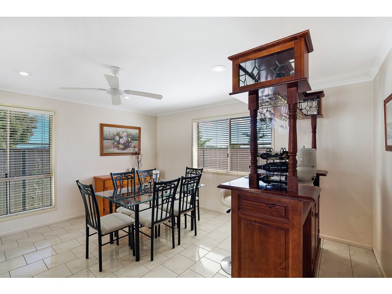 140 Hursley Road, Glenvale QLD 4350