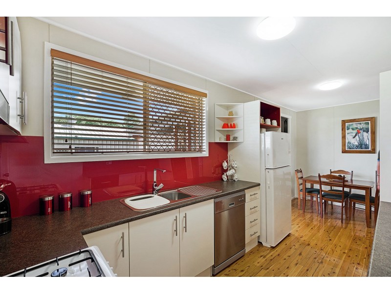 15 Matthews Street, Harristown QLD 4350