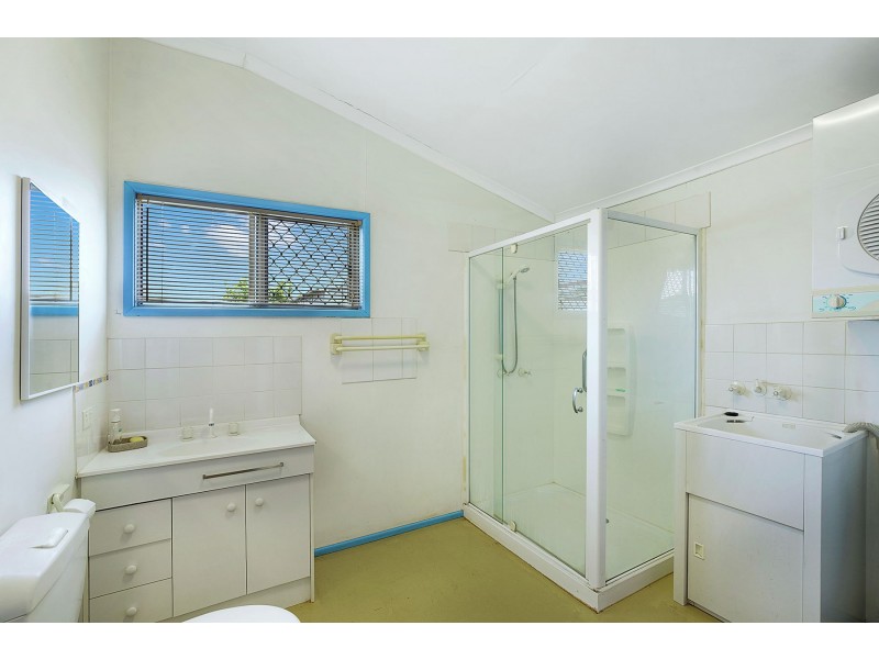 15 Matthews Street, Harristown QLD 4350