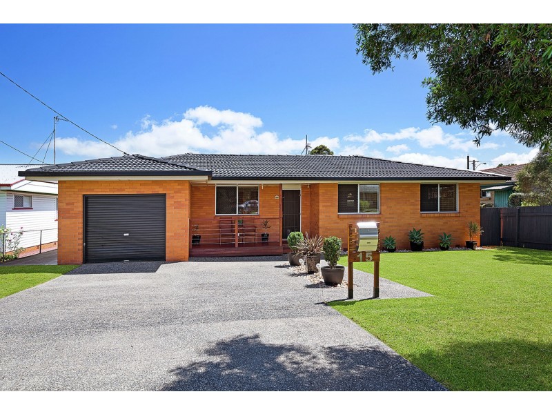 15 Matthews Street, Harristown QLD 4350