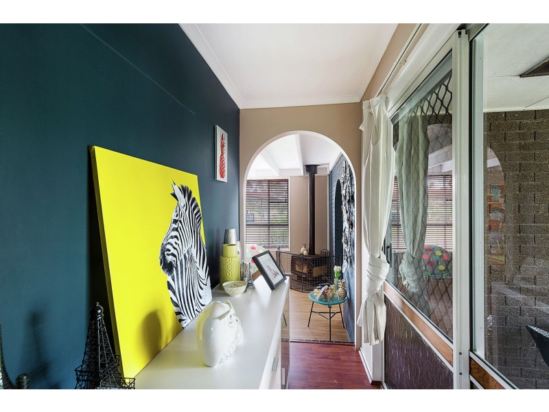 5 Barker Street, Goombungee QLD 4354