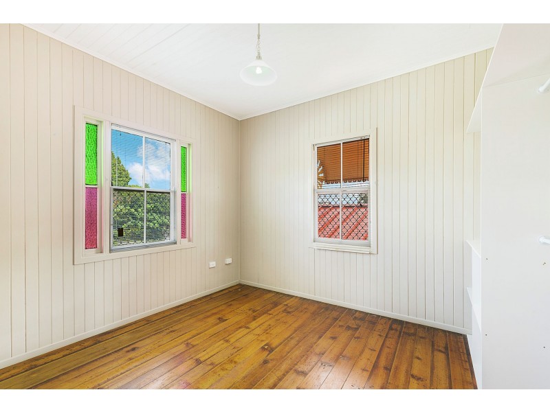 9 Kelfield Street, North Toowoomba QLD 4350