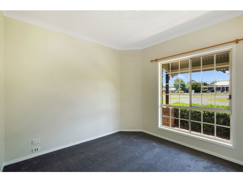 7 Bunya View Drive, Highfields QLD 4352