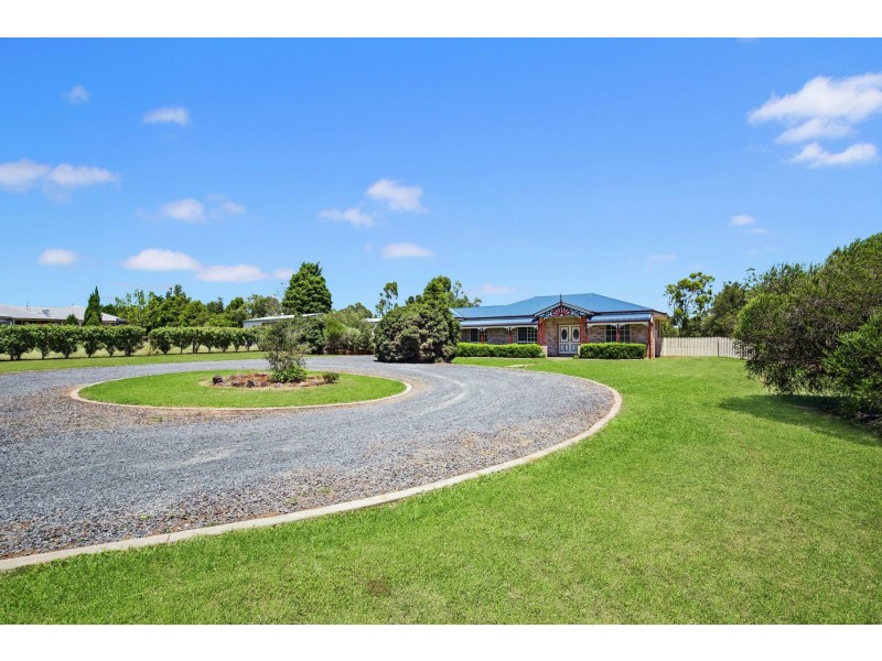 7 Bunya View Drive, Highfields QLD 4352