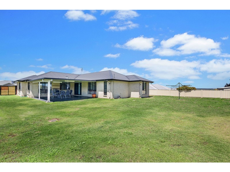 20 Sommariva Street, Westbrook QLD 4350