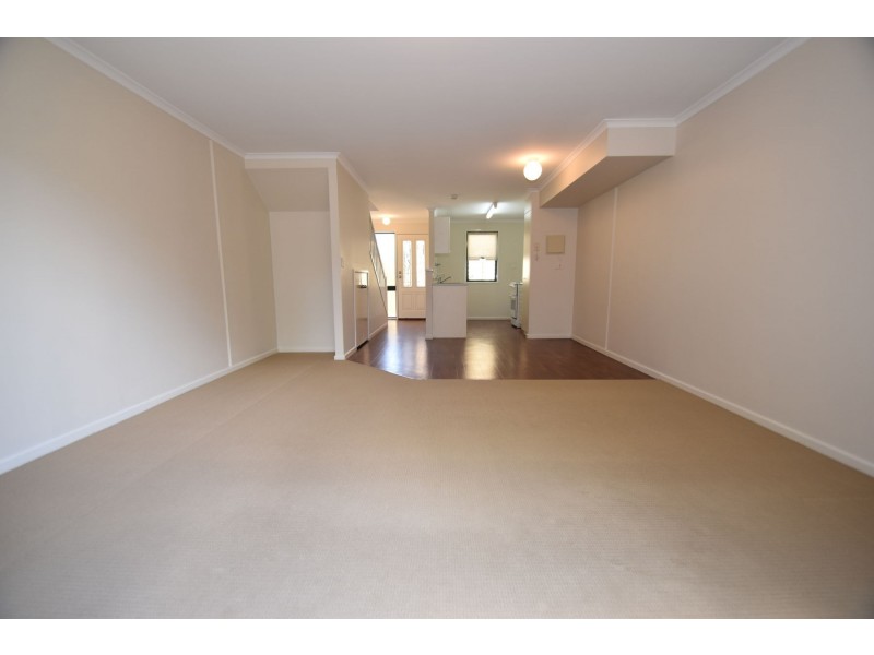 16/77 Lindsay Street, East Toowoomba QLD 4350