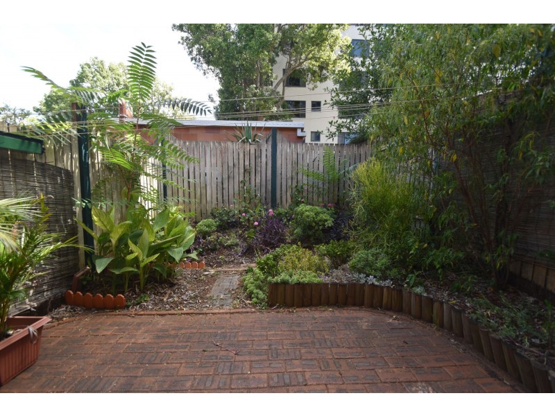 16/77 Lindsay Street, East Toowoomba QLD 4350