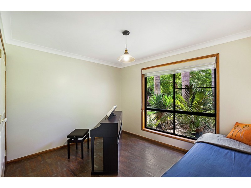 5 Bradys Road, Highfields QLD 4352