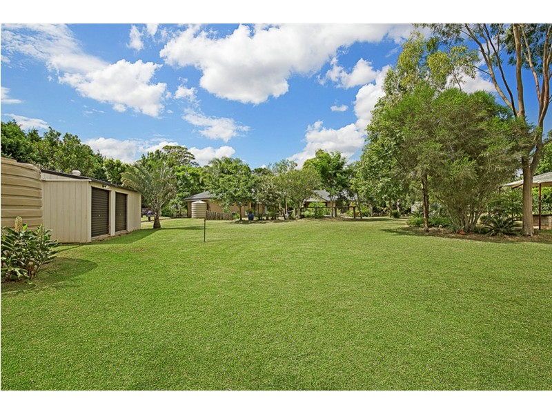 5 Bradys Road, Highfields QLD 4352