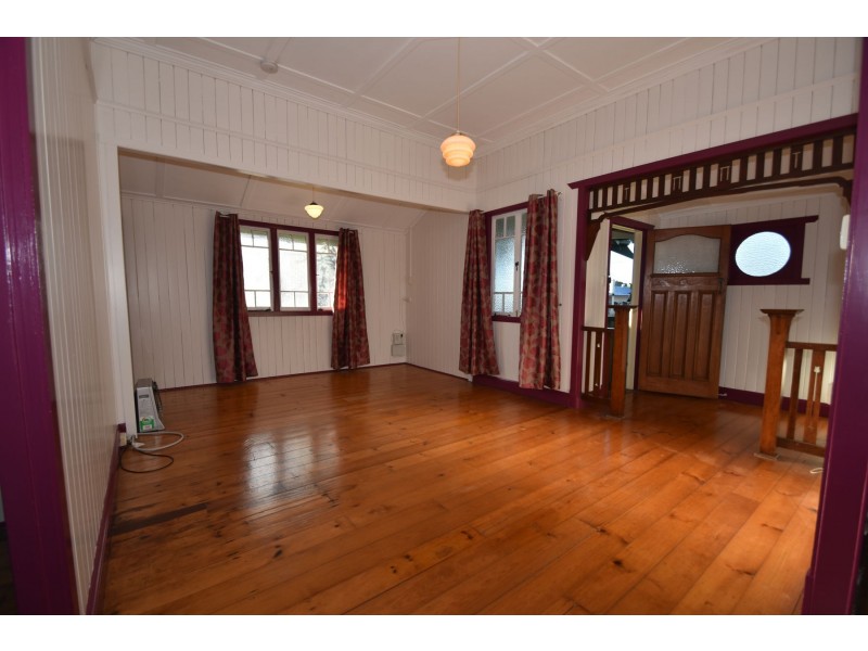 24 Eton Street, East Toowoomba QLD 4350