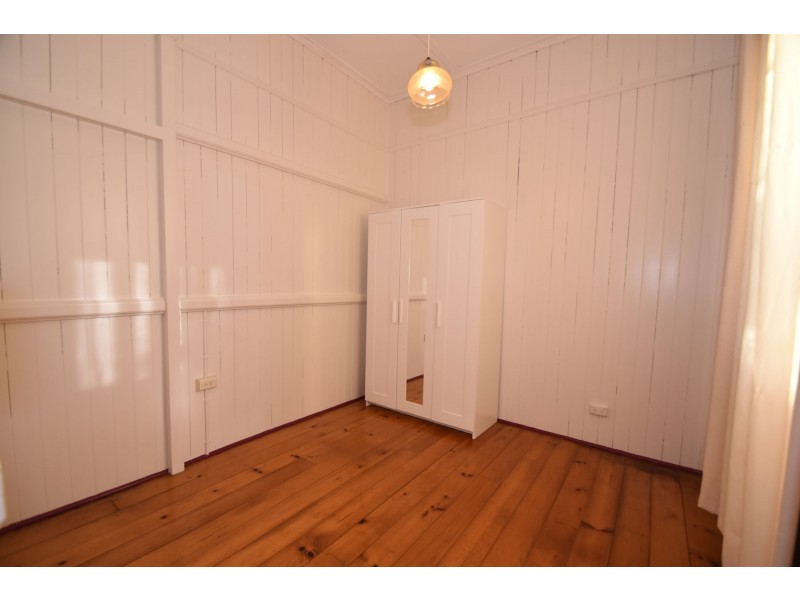 24 Eton Street, East Toowoomba QLD 4350