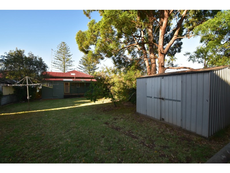 24 Eton Street, East Toowoomba QLD 4350