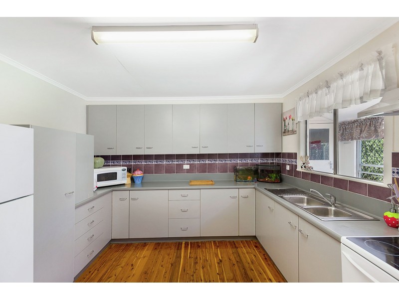 5 Boyd Street, Wilsonton QLD 4350
