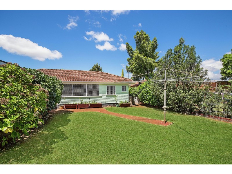 5 Boyd Street, Wilsonton QLD 4350