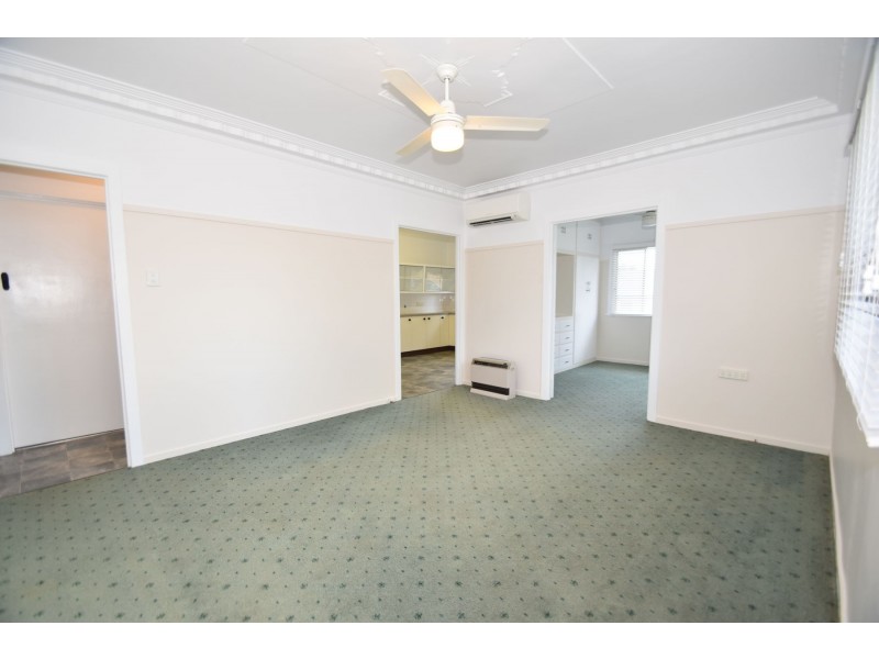 21 Joyce Street, South Toowoomba QLD 4350