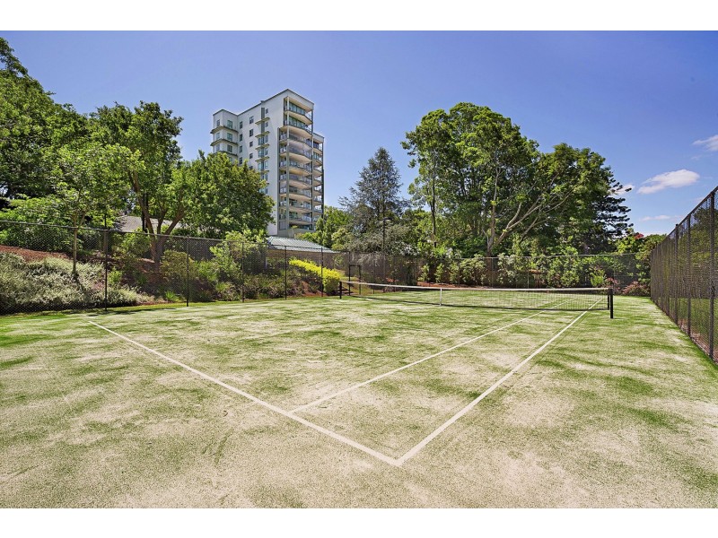 2/14 Cottesloe Street, East Toowoomba QLD 4350