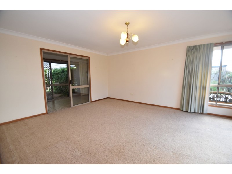 30 Wiemers Crescent, Centenary Heights QLD 4350