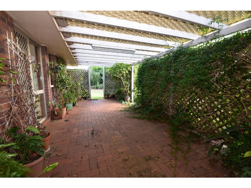 30 Wiemers Crescent, Centenary Heights QLD 4350