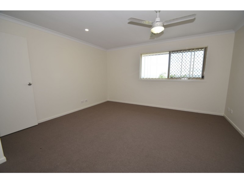 6 Westview Drive, Mount Kynoch QLD 4350