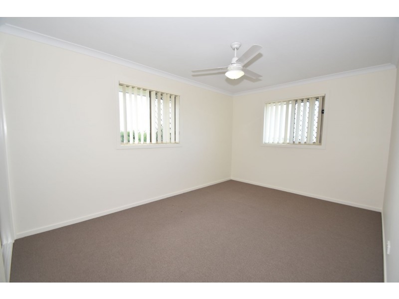 6 Westview Drive, Mount Kynoch QLD 4350