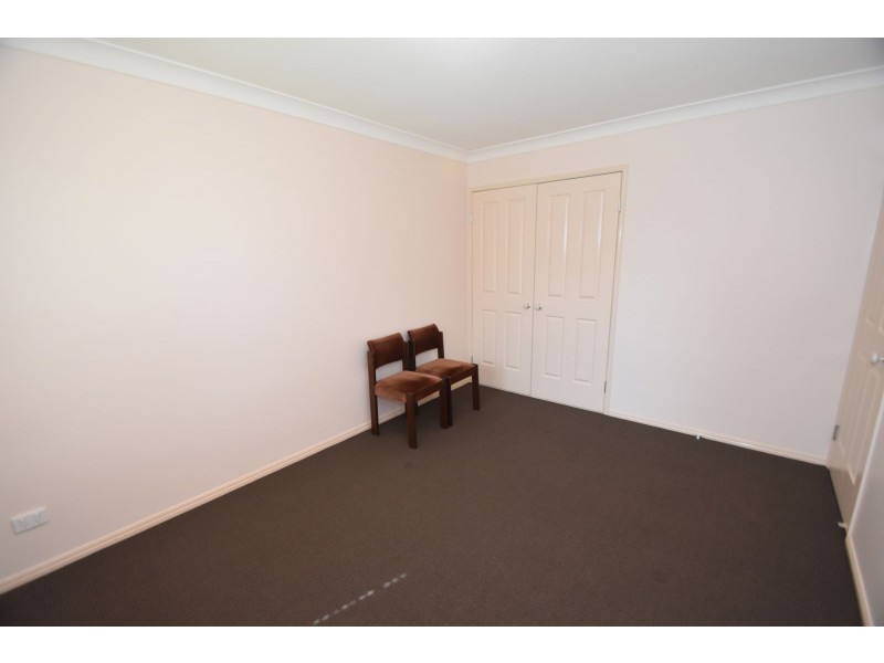 14B Barry Street, Mount Lofty QLD 4350