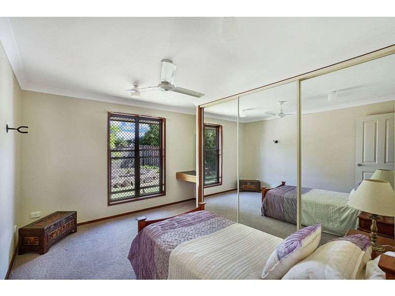 3 Roslyn Street, Westbrook QLD 4350