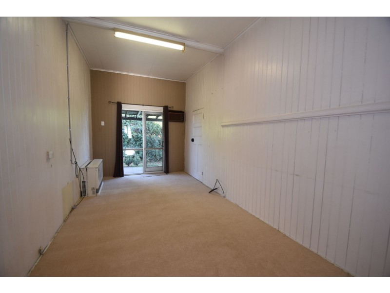 149 Jellicoe Street, North Toowoomba QLD 4350