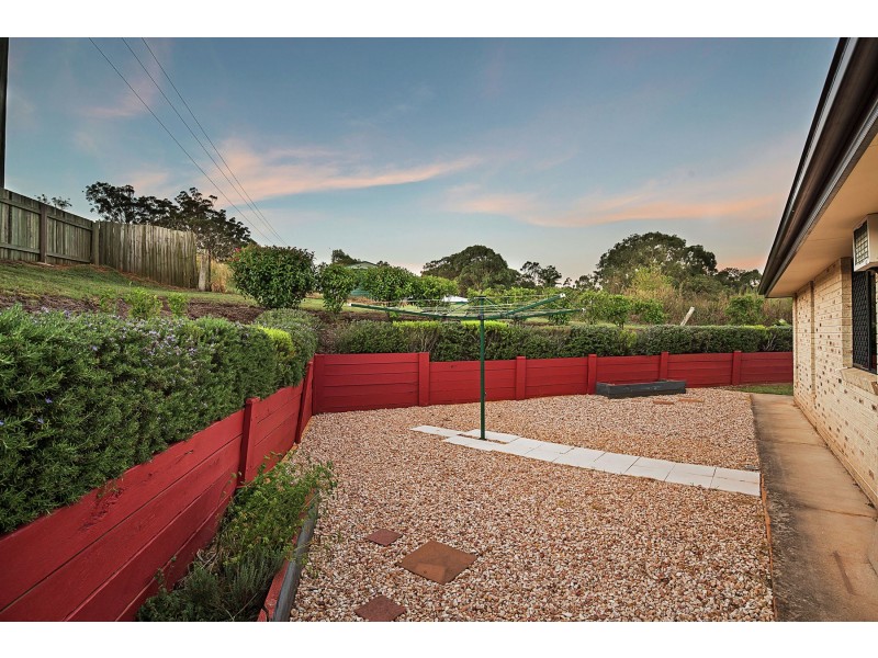 1 Schmidt Court, Top Camp QLD 4350