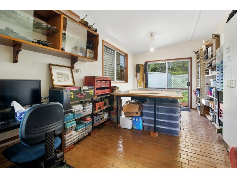 32 Warwick Street, Harristown QLD 4350