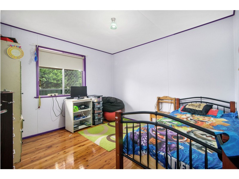 32 Warwick Street, Harristown QLD 4350