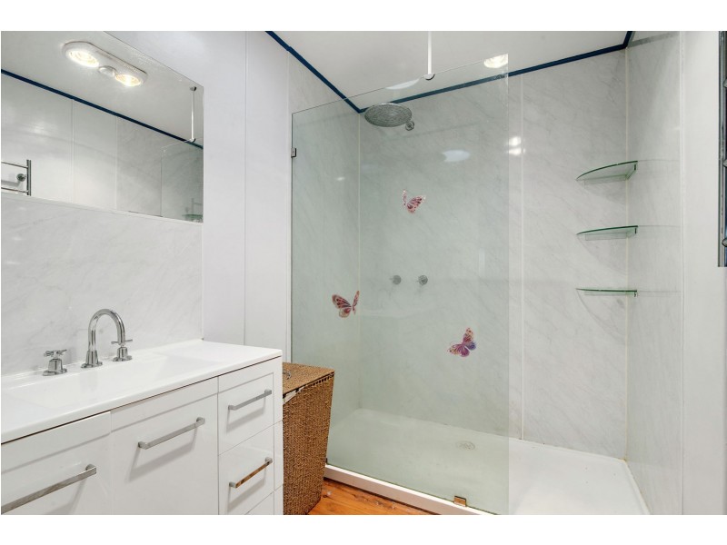 32 Warwick Street, Harristown QLD 4350