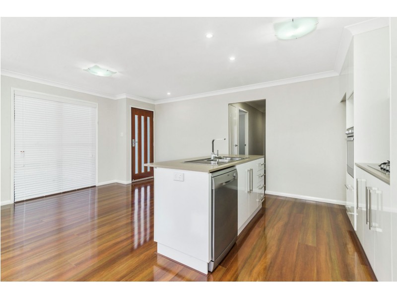 2&3/23 Devine Street, Harristown QLD 4350