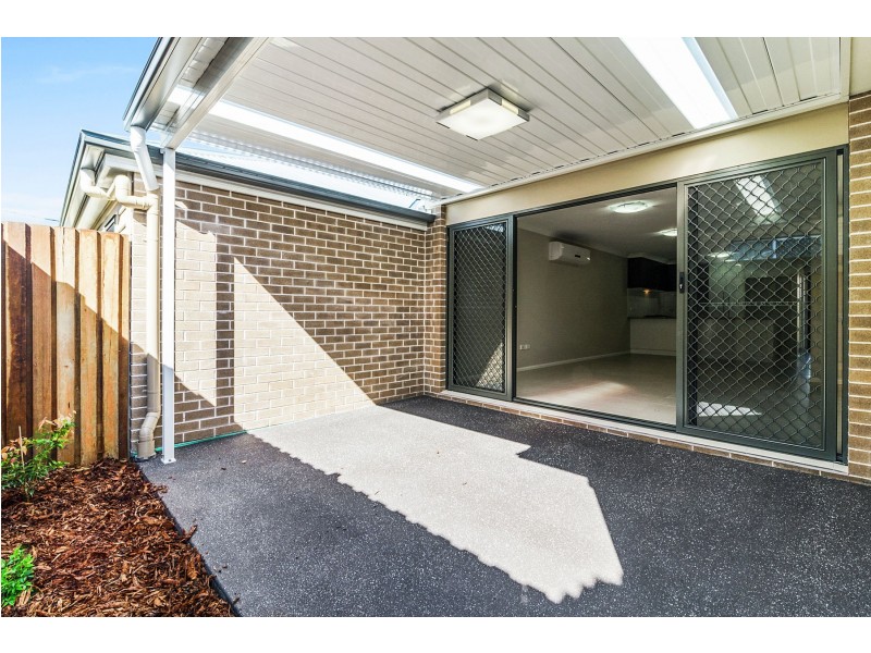 2&3/23 Devine Street, Harristown QLD 4350