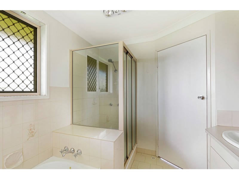 12 Quinlan Court, Darling Heights QLD 4350