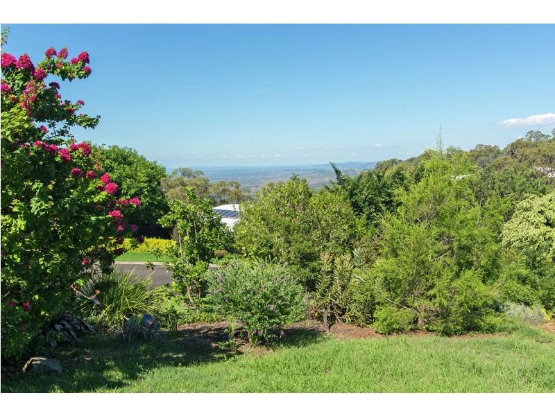 6 Aylmer Court, Prince Henry Heights QLD 4350