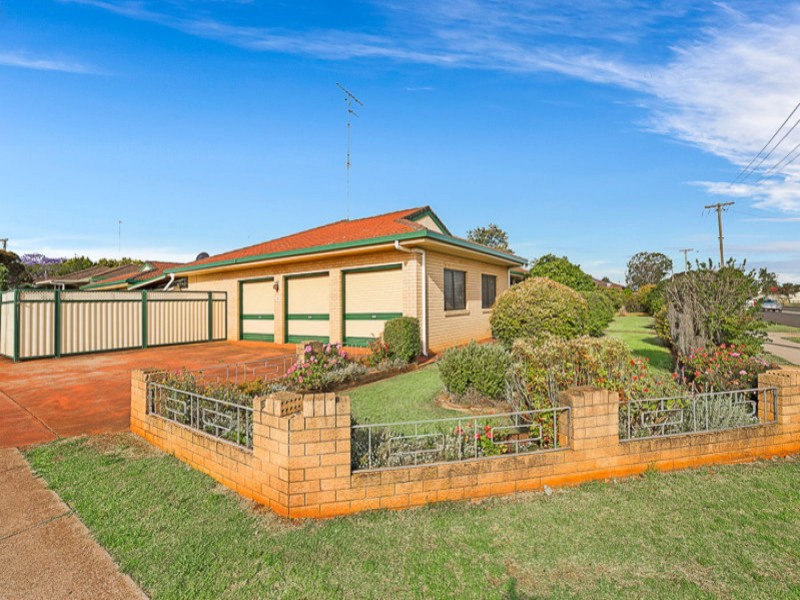 65 Fitzpatrick Street, Wilsonton QLD 4350