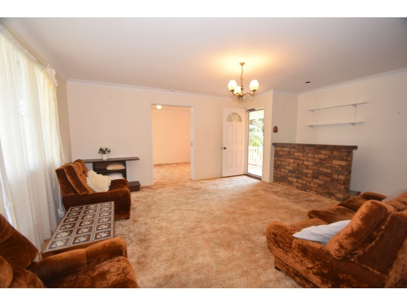 18 Bamboo Court, Darling Heights QLD 4350