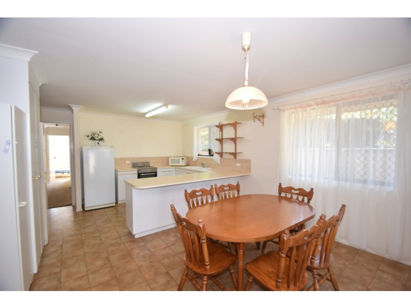 18 Bamboo Court, Darling Heights QLD 4350