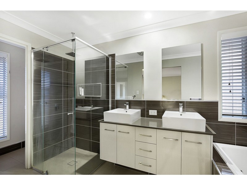 4 Mallow Street, Westbrook QLD 4350