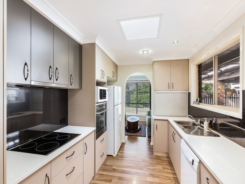 14 Handley Drive, Westbrook QLD 4350
