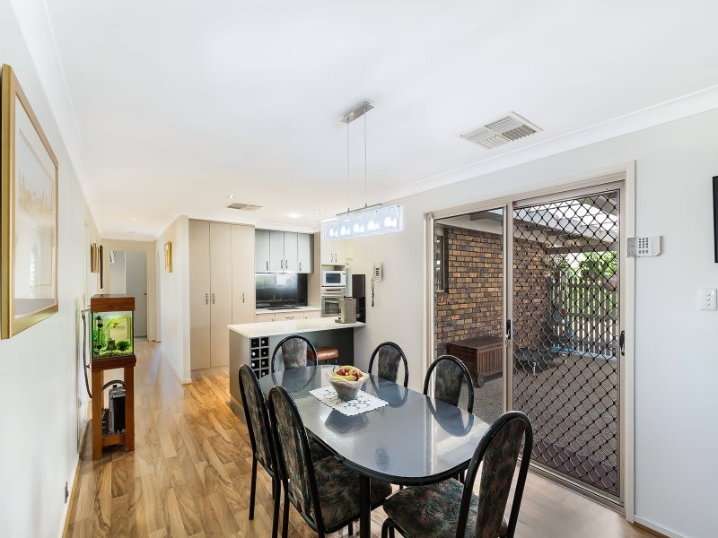 14 Handley Drive, Westbrook QLD 4350