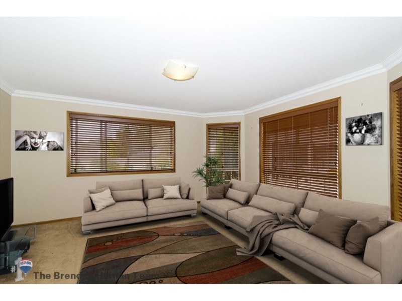 10 Manooka Crescent, Highfields QLD 4352