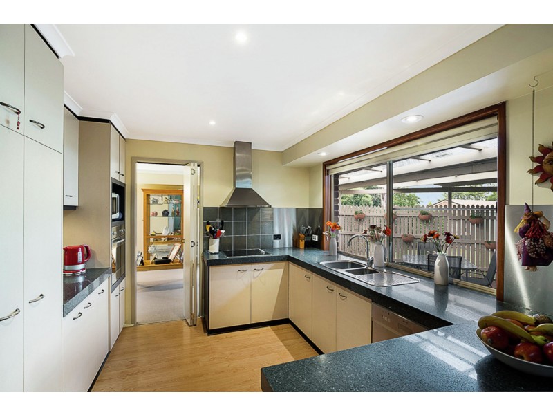 350 West Street, Kearneys Spring QLD 4350