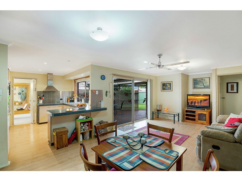 350 West Street, Kearneys Spring QLD 4350