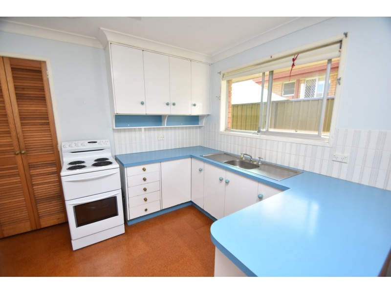 1B Atkinson Street, South Toowoomba QLD 4350