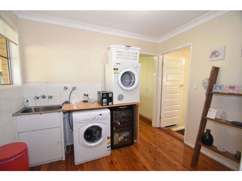 26 Honey Street, Harristown QLD 4350